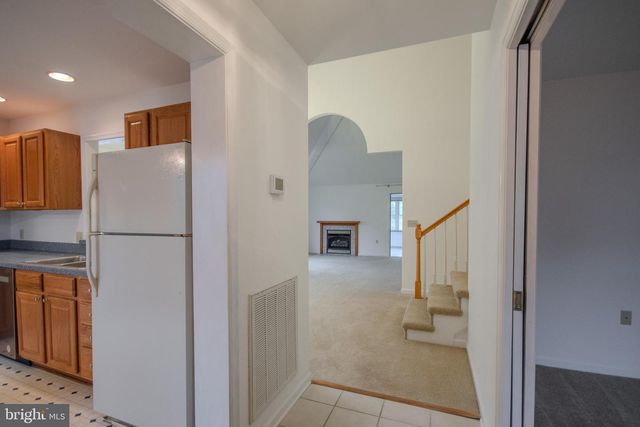 922 W SCHUMAKER MANOR DR, Salisbury, MD 21804