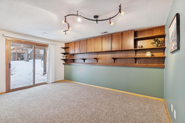 1180 Timbershore Lane, Eagan, MN 55123