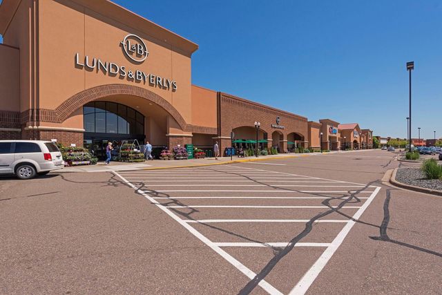 1180 Timbershore Lane, Eagan, MN 55123