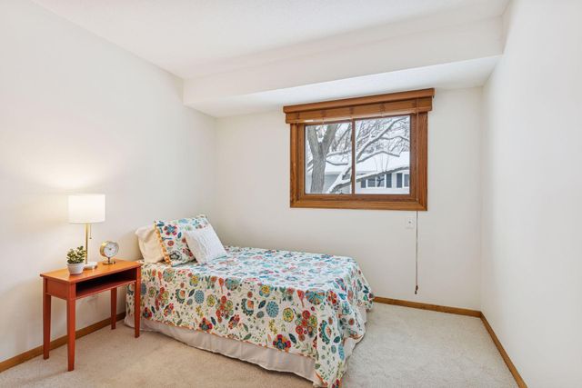 1180 Timbershore Lane, Eagan, MN 55123