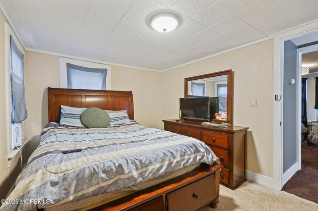 1952 Stratford Avenue, Neptune Township, NJ 07753