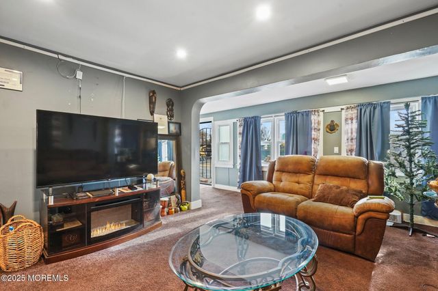 1952 Stratford Avenue, Neptune Township, NJ 07753