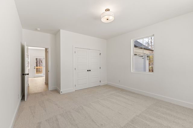 1033 Walnut Grove Road, Dickson, TN 37055