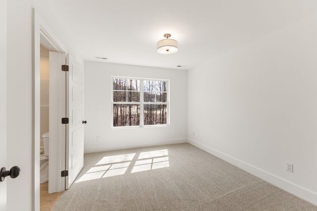 1033 Walnut Grove Road, Dickson, TN 37055