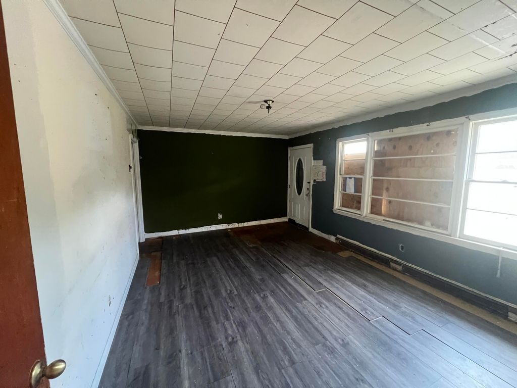 Image 9 of property listing at 1981 Great Falls Highway, Blackstock, SC 29014