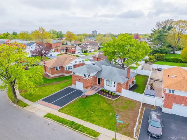 51 Stephen Street, Levittown, NY 11756