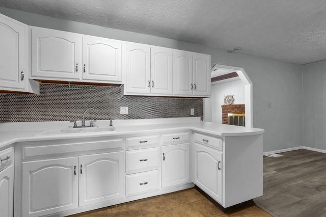 228 Currier Drive, Columbus, OH 43207