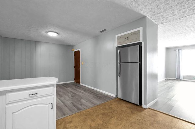 228 Currier Drive, Columbus, OH 43207