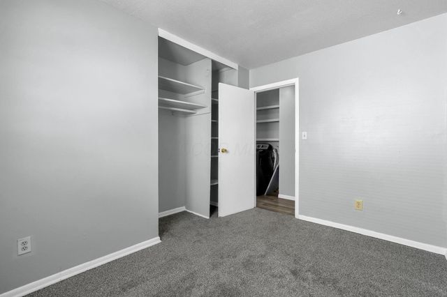 228 Currier Drive, Columbus, OH 43207