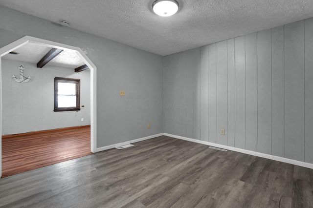 228 Currier Drive, Columbus, OH 43207