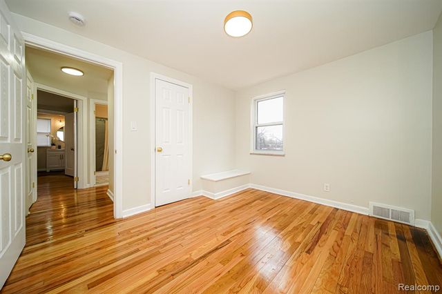 3080 Oakman Boulevard, Detroit, MI 48238