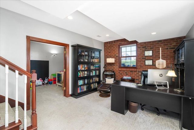 129 Birkdale Drive, Georgetown, KY 40324