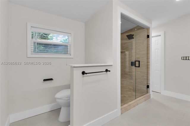 1525 NE 18th Ave, Fort Lauderdale, FL 33304