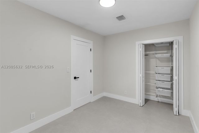 1525 NE 18th Ave, Fort Lauderdale, FL 33304