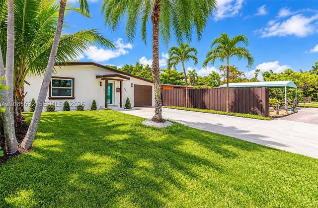 1525 NE 18th Ave, Fort Lauderdale, FL 33304