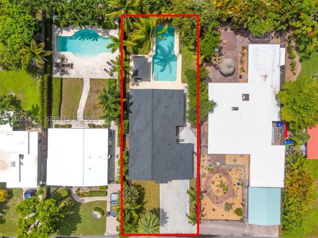 1525 NE 18th Ave, Fort Lauderdale, FL 33304