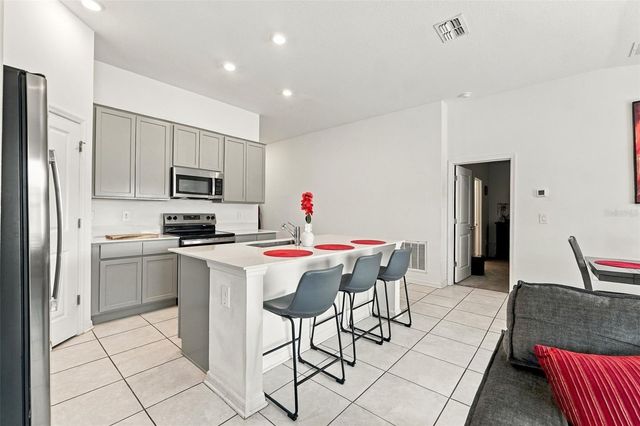 350 RUSTIC RAIL DRIVE, Lake Wales, FL 33859