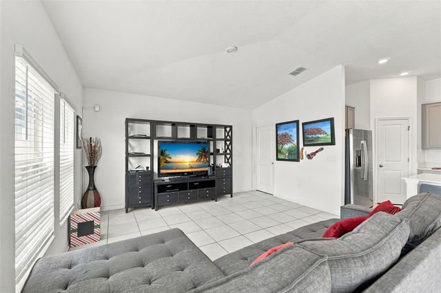 350 RUSTIC RAIL DRIVE, Lake Wales, FL 33859