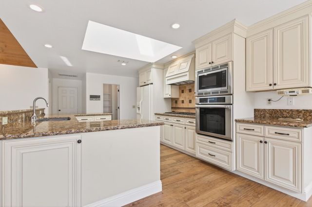 8797 Bronson Dr, Granite Bay, CA 95746