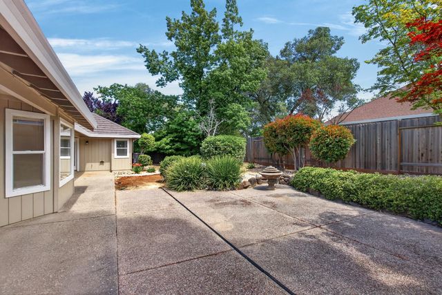 8797 Bronson Dr, Granite Bay, CA 95746