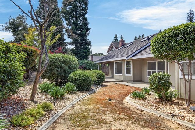8797 Bronson Dr, Granite Bay, CA 95746