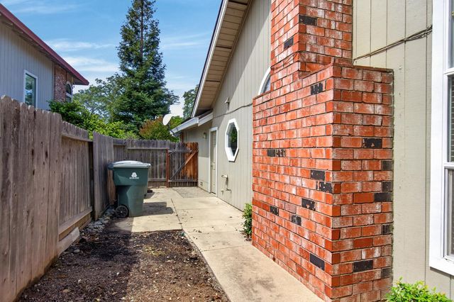 8797 Bronson Dr, Granite Bay, CA 95746