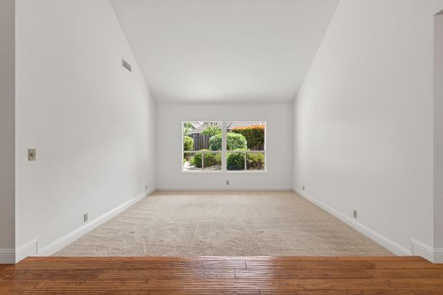 8797 Bronson Dr, Granite Bay, CA 95746