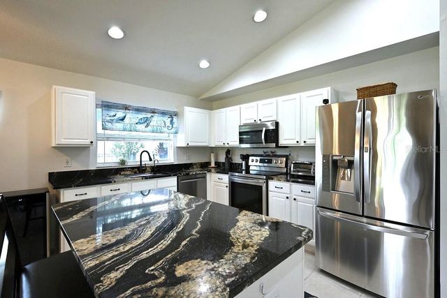 15424 OSPREY GLEN DRIVE, Lithia, FL 33547