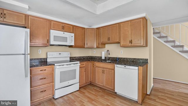 1715 WALLEYE DR, Crofton, MD 21114