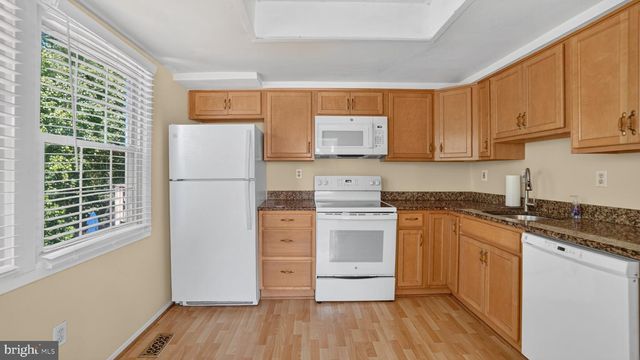 1715 WALLEYE DR, Crofton, MD 21114
