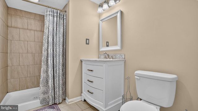 1715 WALLEYE DR, Crofton, MD 21114