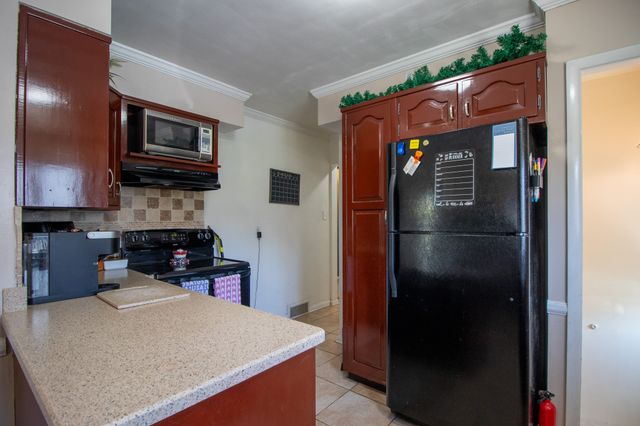 4307 GREENGARDEN Boulevard, Erie, PA 16509