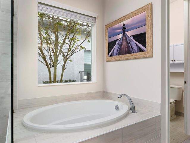 9973 Regency Way, Palm Beach Gardens, FL 33412