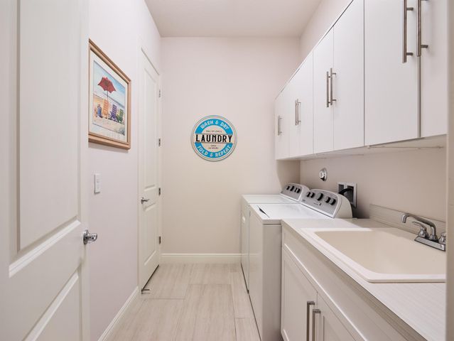 9973 Regency Way, Palm Beach Gardens, FL 33412