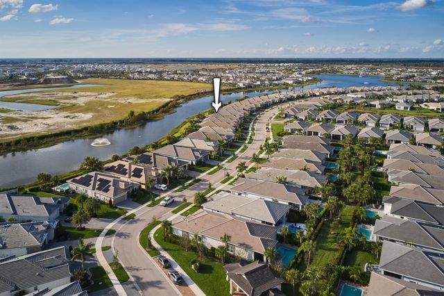 9973 Regency Way, Palm Beach Gardens, FL 33412