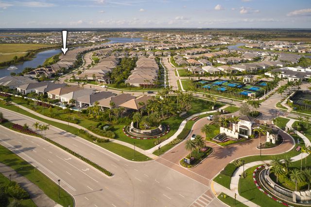 9973 Regency Way, Palm Beach Gardens, FL 33412