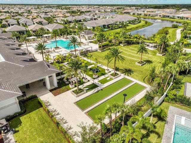 9973 Regency Way, Palm Beach Gardens, FL 33412