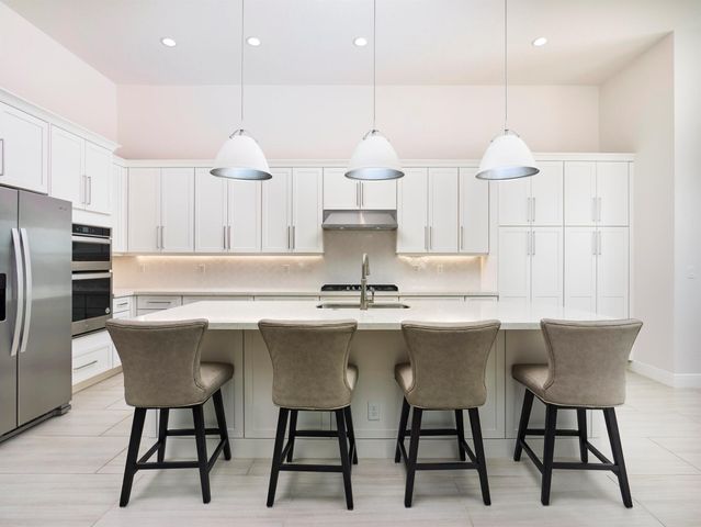 9973 Regency Way, Palm Beach Gardens, FL 33412