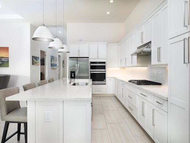 9973 Regency Way, Palm Beach Gardens, FL 33412