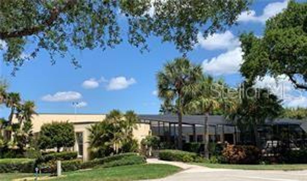 Image 36 of property listing at 3740 PINEBROOK CIRCLE 603, Bradenton, FL 34209