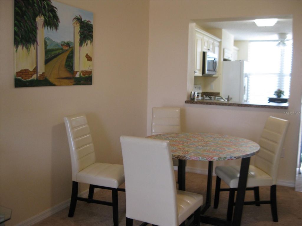 Image 10 of property listing at 3740 PINEBROOK CIRCLE 603, Bradenton, FL 34209