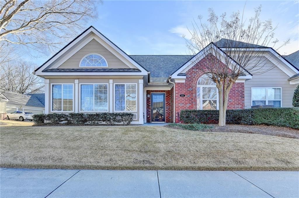 Image 1 of property listing at 1904 Sweet Apple Circle 1904, Alpharetta, GA 30004