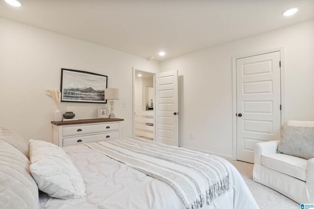 0000377 SHILOH CREEK DRIVE, Calera, AL 35040