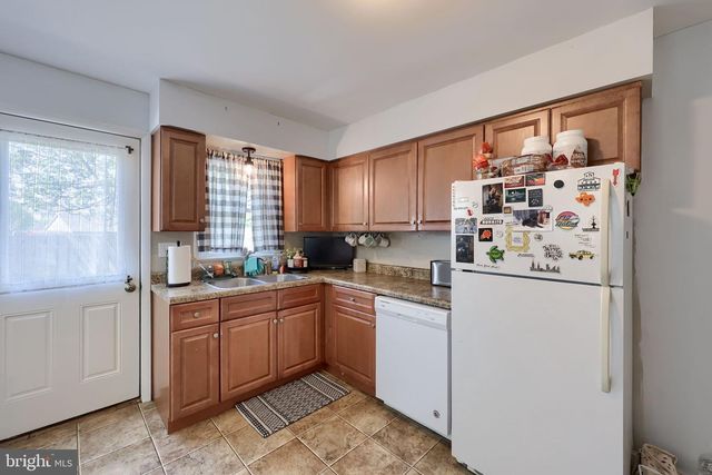 508 W MARION ST, Lititz, PA 17543