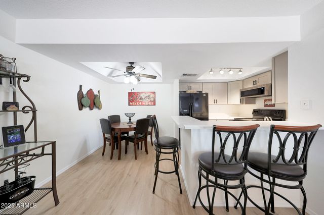 745 N DOBSON Road 151, Mesa, AZ 85201