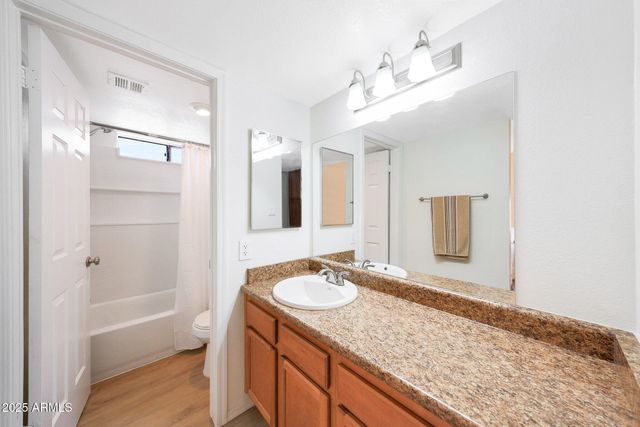 745 N DOBSON Road 151, Mesa, AZ 85201