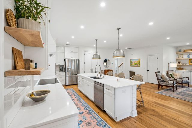 1144 Pleasant Pines Road, Mount Pleasant, SC 29464
