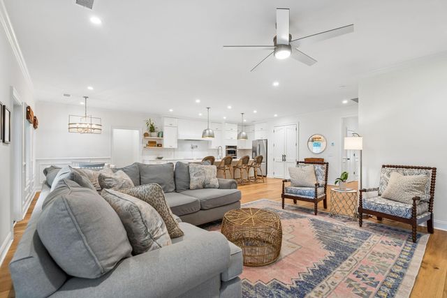 1144 Pleasant Pines Road, Mount Pleasant, SC 29464