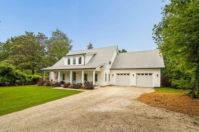 1144 Pleasant Pines Road, Mount Pleasant, SC 29464