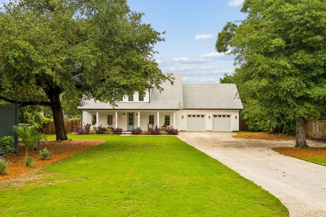 1144 Pleasant Pines Road, Mount Pleasant, SC 29464